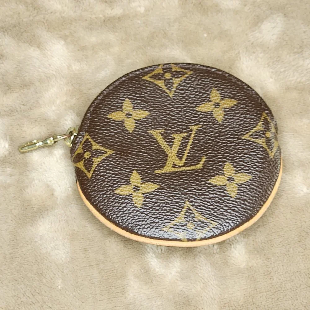 Louis Vuitton Monogram Round Coin Purse, Authentic